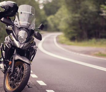 CONSEJOS PARA ANDAR EN MOTO EN FORMA SEGURA